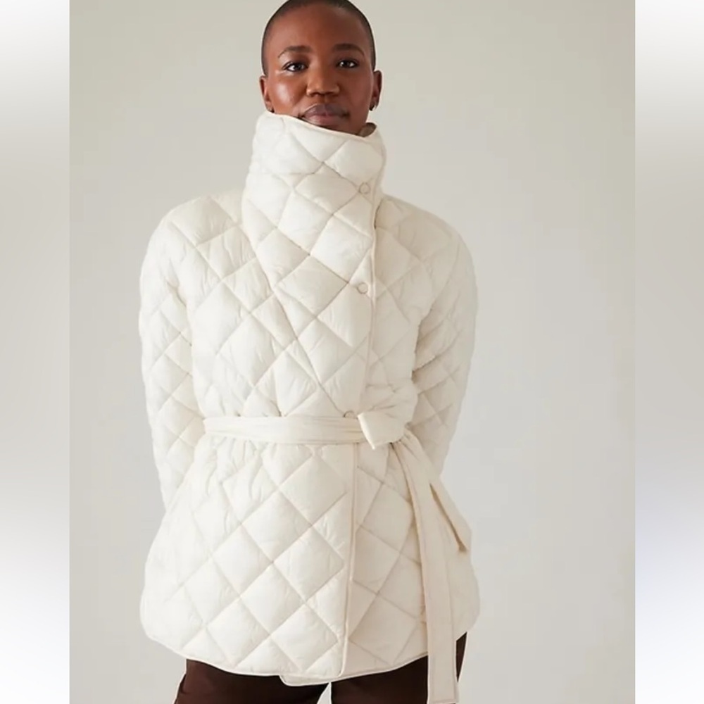 NEW Athleta Whisper Featherless Wrap Coat Magnolia White Nylon Quilted Size L